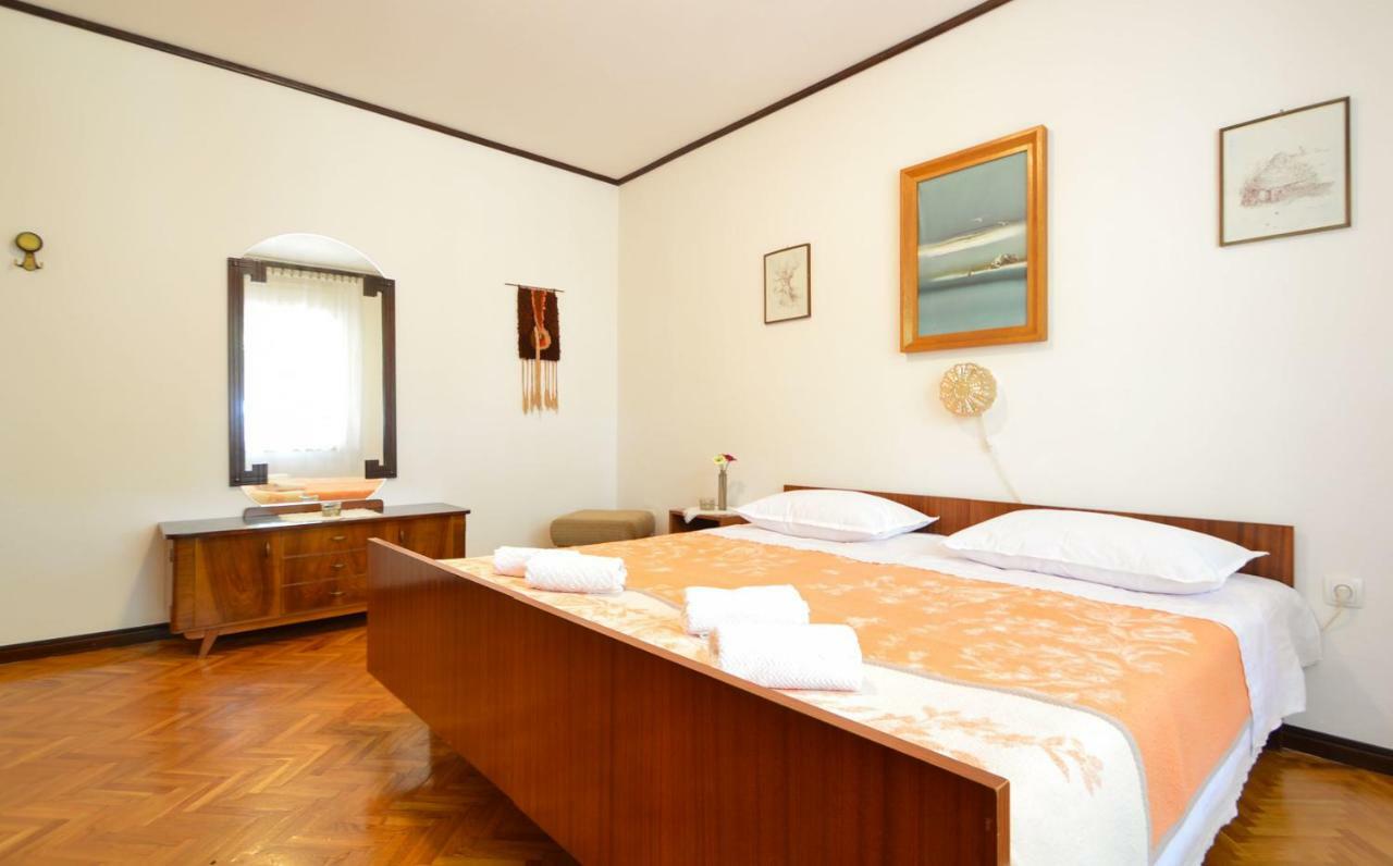 Apartments Rada Novi Vinodolski Esterno foto