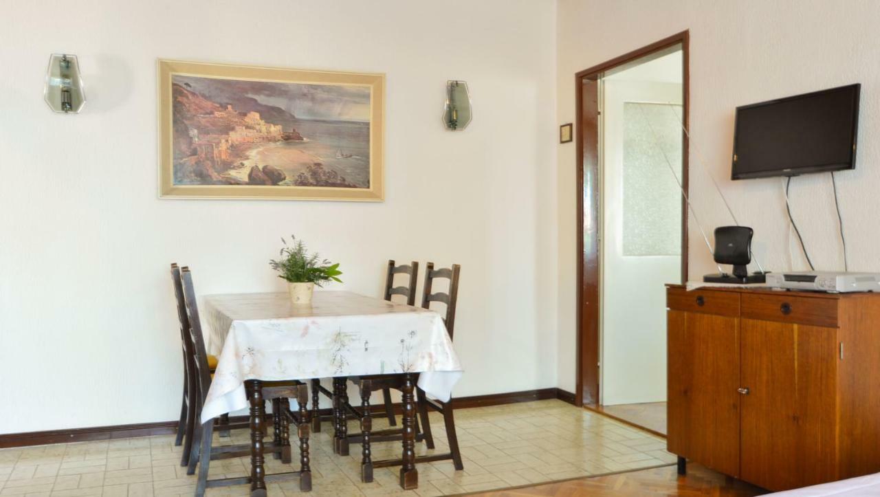 Apartments Rada Novi Vinodolski Esterno foto